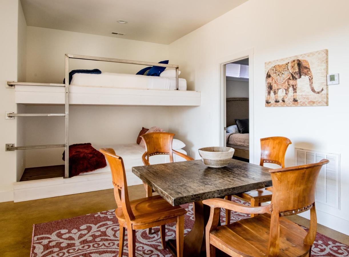 Вилла Upstream Penthouse Эшвилл Экстерьер фото